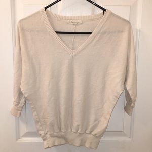 CREAM SWEATER